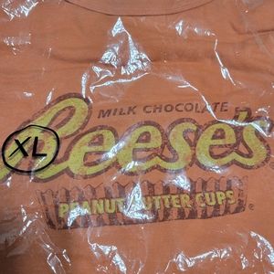 REESE'S Peanut Butter Cup tShirt, XL NEW